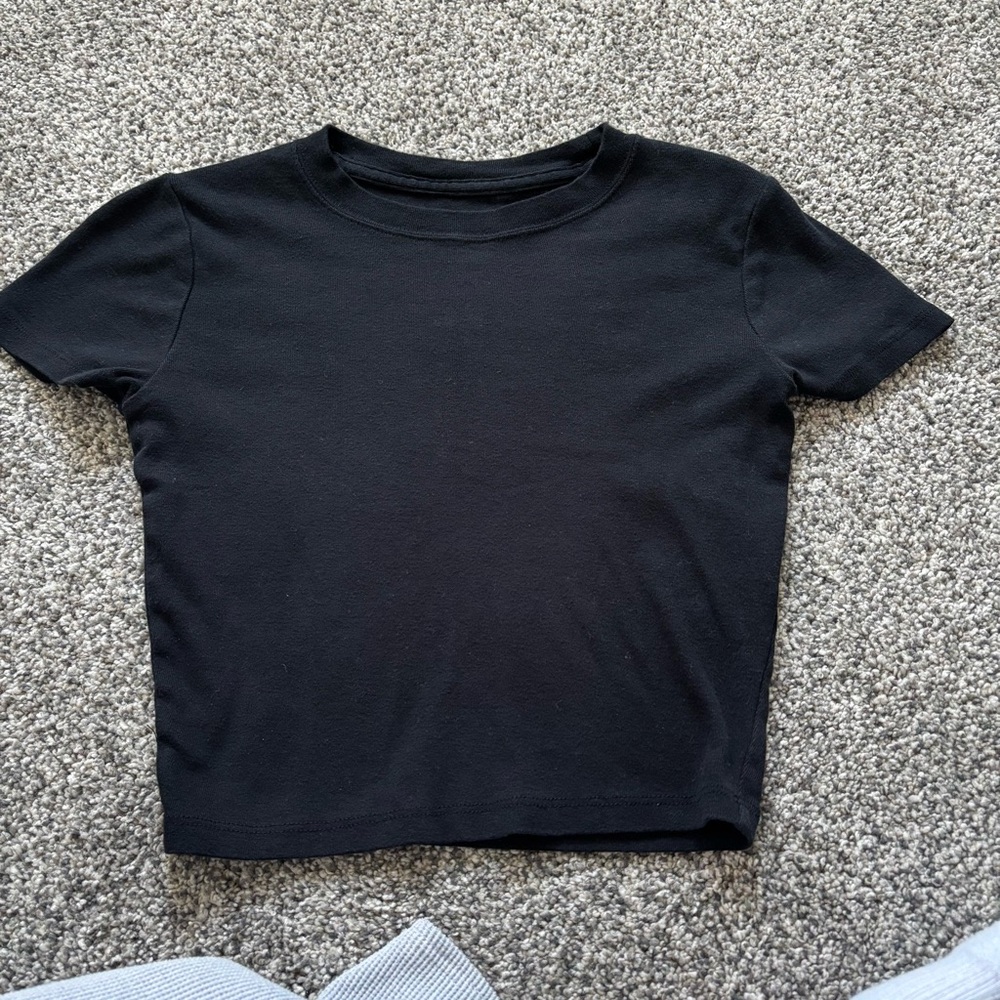 Hollister Black Crew Neck Short Sleeve Tee